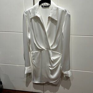 Zara white short satin effect dress. Size XS.